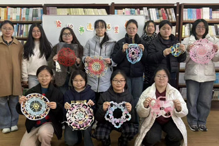 染绘书境，剪拓墨痕：基于文本意...